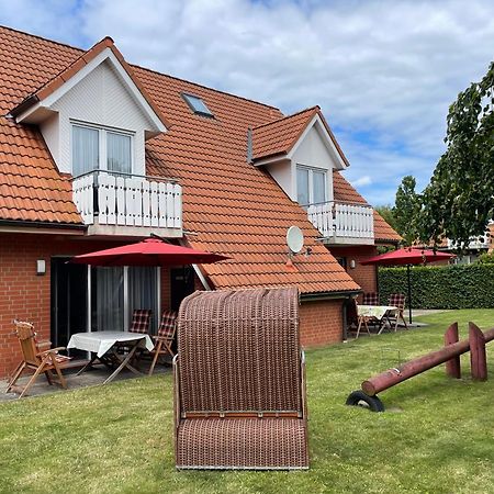 Ferienwohnungen Wiek, Haus Luv & Lee Wiek auf Rügen Esterno foto
